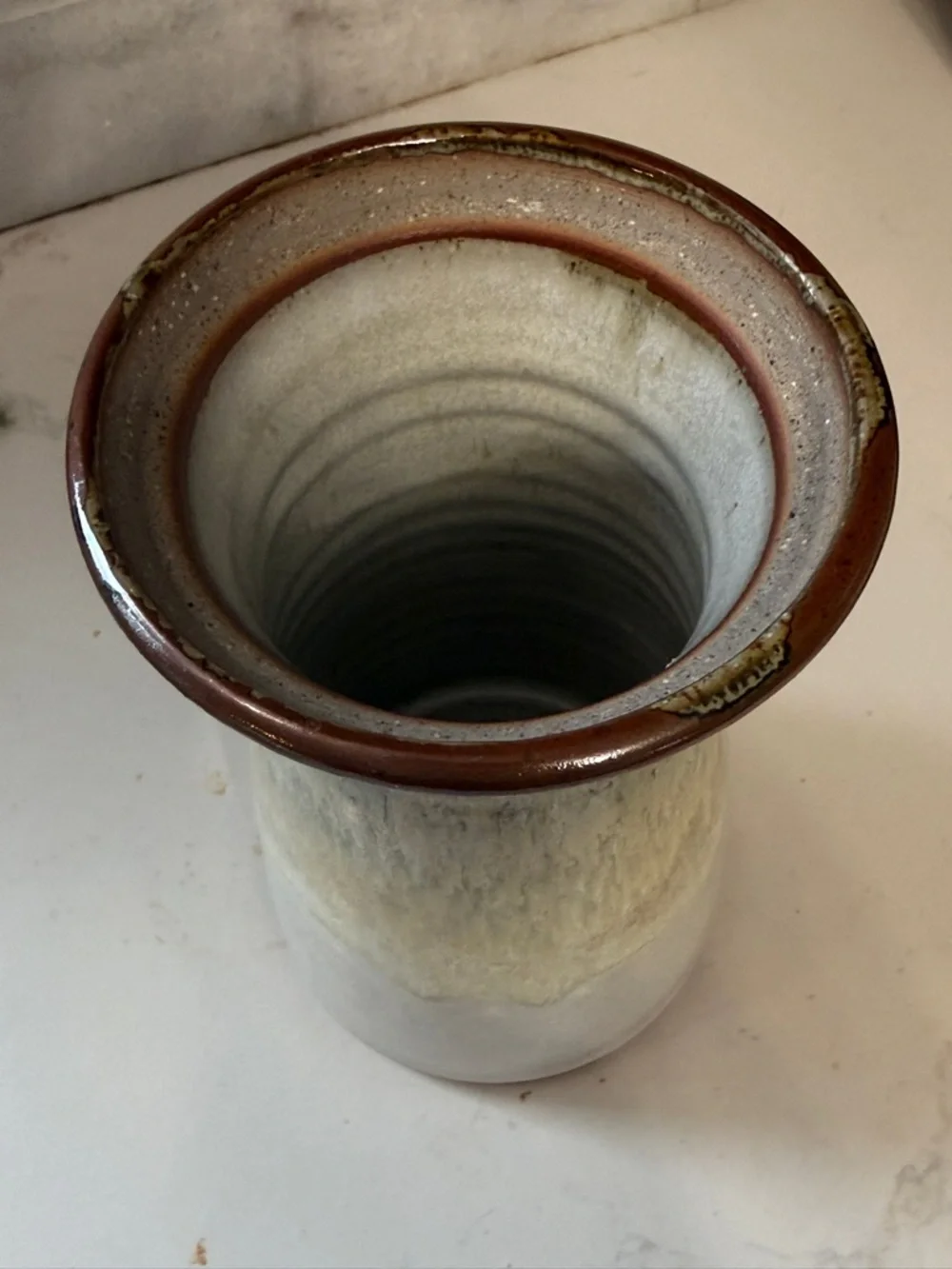 Vintage Artisan studio pottery vase, hand thrown stoneware with drip glaze. - Picture 2 of 7